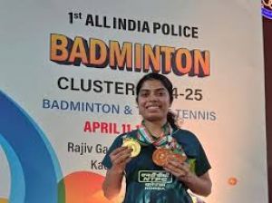  दुर्ग की प्रशिक्षु  डीएसपी आकर्षि कश्यप ने केरल में आयोजित स्पर्धा में जीते  3 गोल्ड