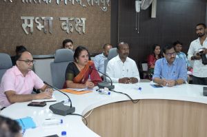  जनता को पेयजल उपलब्ध कराना निगम की नैतिक ज़िम्मेदारी- महापौर मीनल  