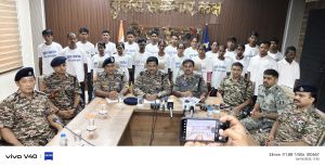  1 नक्सल दम्पति सहित कुल 22 नक्सलियों  ने किया  आत्मसमर्पण