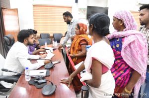  शिक्षा के अधिकार अधिनियम के तहत स्कूल में प्रवेश दिलाने अभिभावक ने जनदर्शन में लगाई गुहार