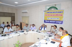 रायपुर को सुंदर और स्वच्छ बनाने के लिए सब मिलकर काम करेंः सांसद बृजमोहन अग्रवाल रायपुर को सुंदर और स्वच्छ बनाने के लिए सब मिलकर काम करेंः सांसद बृजमोहन अग्रवाल