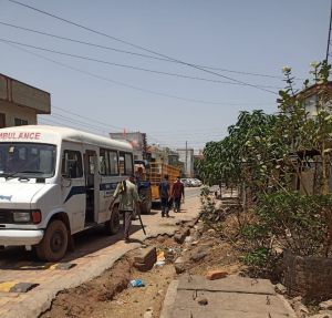 सुशासन तिहार में दर्ज शिकायत का निराकरण करने घर-घर पहुंच रहे है निगम के अधिकारी/कर्मचारी सुशासन तिहार में दर्ज शिकायत का निराकरण करने घर-घर पहुंच रहे है निगम के अधिकारी/कर्मचारी
