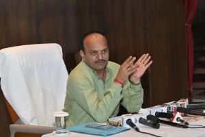 सभापति ने नगर निगम रायपुर की विशेष सामान्य सम्मिलन बैठक व्यवस्था की दी जानकारी सभापति ने नगर निगम रायपुर की विशेष सामान्य सम्मिलन बैठक व्यवस्था की दी जानकारी