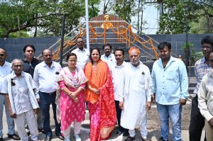 उत्कल गौरव स्वतंत्रता संग्राम सेनानी मधुसूदन दास जयन्ती पर महापौर मीनल चौबे और विशिष्टजनों ने किया सादर नमन उत्कल गौरव स्वतंत्रता संग्राम सेनानी मधुसूदन दास जयन्ती पर महापौर मीनल चौबे और विशिष्टजनों ने किया सादर नमन