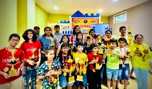 अनिका और अर्णव अंडर 9 तथा सावी और भव्यम बने अंडर 13 रायपुर चैंपियन अनिका और अर्णव अंडर 9 तथा सावी और भव्यम बने अंडर 13 रायपुर चैंपियन