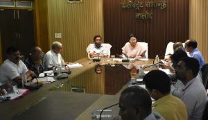 कलेक्टर ने सहकारिता, खाद्य सहित अन्य संबद्ध विभागों की ली समीक्षा बैठक 