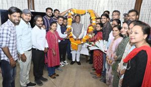 हर युवा के चेहरे की चिंता हमने पढ़ी, हर परिवार की पीड़ा हमने समझी और उसका समाधान करने का किया प्रयास : मुख्यमंत्री हर युवा के चेहरे की चिंता हमने पढ़ी, हर परिवार की पीड़ा हमने समझी और उसका समाधान करने का किया प्रयास : मुख्यमंत्री