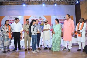 सुशासन तिहार : नगर निगम जोन-2 के शहीद स्मारक भवन में लगाया गया समाधान शिविर सुशासन तिहार : नगर निगम जोन-2 के शहीद स्मारक भवन में लगाया गया समाधान शिविर