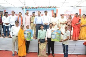 सुशासन तिहार 2025ः धरसीवा ब्लॉक के ग्राम गोढ़ी में हुआ समाधान शिविर का आयोजन