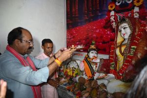 उप मुख्यमंत्री अरुण साव कर्मा माता मंदिर प्राण प्रतिष्ठा एवं सम्मान समारोह में हुए शामिल उप मुख्यमंत्री अरुण साव कर्मा माता मंदिर प्राण प्रतिष्ठा एवं सम्मान समारोह में हुए शामिल