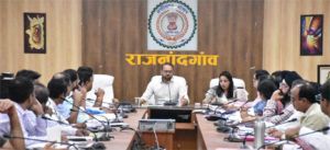 समाधान शिविरों में जनसामान्य को शासन की योजनाओं से अधिक से अधिक लाभान्वित करें : कलेक्टर समाधान शिविरों में जनसामान्य को शासन की योजनाओं से अधिक से अधिक लाभान्वित करें : कलेक्टर