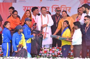  मैं आपके गांव-घर का बेटा, प्रदेश को विकास की राह में ले जाना मेरा संकल्प: मुख्यमंत्री 