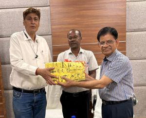  राज्य सूचना आयुक्त नरेंद्र शुक्ल को कार्यकाल पूर्ण होने पर दी गई भावभीनी विदाई