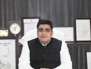  प्रधानमंत्री सूर्य घर मुफ्त बिजली योजना के तह हितग्राहियों को लक्षित कर लाभान्वित करने के कलेक्टर ने दिए निर्देश