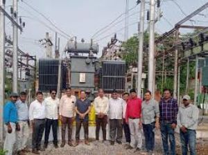 विद्युत उपकेंद्र चिखलाकसा में 3.15 एम.व्ही.ए. का अतिरिक्त पॉवर ट्रांसफार्मर ऊर्जीकृत विद्युत उपकेंद्र चिखलाकसा में 3.15 एम.व्ही.ए. का अतिरिक्त पॉवर ट्रांसफार्मर ऊर्जीकृत