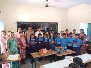  नए शिक्षा सत्र के शुभारंभ में विद्यार्थियों का हुआ आत्मीय अभिनंदन