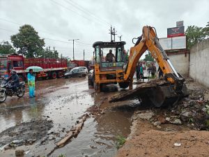  निगम ने जलभराव की जनशिकायत का त्वरित निदान किया