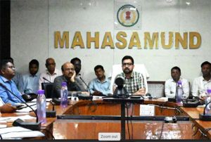 जर्जर भवनों में स्कूल, आंगनवाड़ी और छात्रावास संचालन नहीं किया जाए - कलेक्टर श्री लंगेह जर्जर भवनों में स्कूल, आंगनवाड़ी और छात्रावास संचालन नहीं किया जाए - कलेक्टर श्री लंगेह