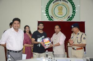  “स्मृति पुस्तकालय योजना” को जनता का भरपूर समर्थन — शिक्षा की ओर बढ़ते कदम