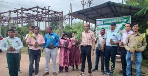 ’एक पेड़ मां के नाम’ अभियान के तहत ईडी शिरीष सेलट ने अधिकारियों के साथ वृक्षारोपण कर लिया सुरक्षा का संकल्प ’एक पेड़ मां के नाम’ अभियान के तहत ईडी शिरीष सेलट ने अधिकारियों के साथ वृक्षारोपण कर लिया सुरक्षा का संकल्प