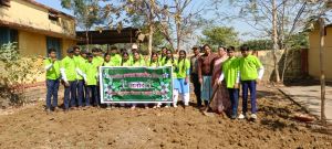 "हरियर पाठशाला" अभियान के तहत गनौद शासकीय स्कूल में 300 पौधे रोपे गए "हरियर पाठशाला" अभियान के तहत गनौद शासकीय स्कूल में 300 पौधे रोपे गए