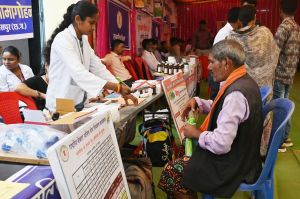 मुख्यमंत्री के दौरे का असर, आमगोहन  निराकरण शिविर में समस्याओं का त्वरित समाधान