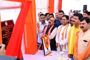 उप मुख्यमंत्री अरुण साव ने 4.09 करोड़ के विकास कार्यों का किया लोकार्पण-भूमिपूजन उप मुख्यमंत्री अरुण साव ने 4.09 करोड़ के विकास कार्यों का किया लोकार्पण-भूमिपूजन