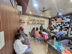 महापौर के निर्देश पर निगम लोककर्म विभाग अध्यक्ष दीपक ने जोन 5 व 7 जोन कमिश्नर सहित कुम्हार समाज प्रतिनिधियों के साथ बैठक की महापौर के निर्देश पर निगम लोककर्म विभाग अध्यक्ष दीपक ने जोन 5 व 7 जोन कमिश्नर सहित कुम्हार समाज प्रतिनिधियों के साथ बैठक की