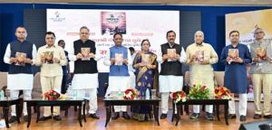 हास्य कवि डॉ. दुबे अपनी हँसती-गुदगुदाती कविताओं के माध्यम से सदैव रहेंगे हमारे बीच जीवित &ndash; मुख्यमंत्री  