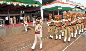 स्वतंत्रता दिवस समारोह का अंतिम अभ्यास 