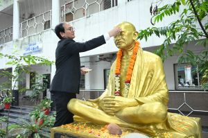 कलेक्टोरेट एवं कम्पोजिट बिल्डिंग में ध्वजारोहण कलेक्टोरेट एवं कम्पोजिट बिल्डिंग में ध्वजारोहण