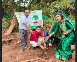 बचेली में हुआ ‘‘वुमन फॉर ट्री‘‘ कैंपेन का शुभारंभ बचेली में हुआ ‘‘वुमन फॉर ट्री‘‘ कैंपेन का शुभारंभ