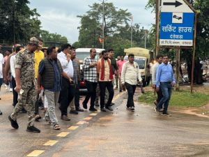 अतिवर्षा प्रभावित इलाकों का प्रभारी मंत्री केदार कश्यप ने लिया जायजा अतिवर्षा प्रभावित इलाकों का प्रभारी मंत्री केदार कश्यप ने लिया जायजा