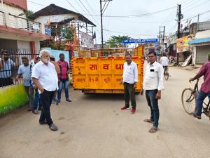 27 दिनों  में 1390 आवारा पशुओं को धरपकड़ कर गौठानों में भेजा