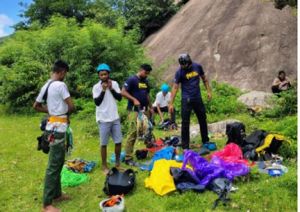 हिमालय अभियान पर निकली जशपुर की युवा टीम हिमालय अभियान पर निकली जशपुर की युवा टीम