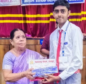  &lsquo;एक मैसेज फारवर्ड और सैकड़ों लोग उतर आएंगे सड़कों पर&rsquo;