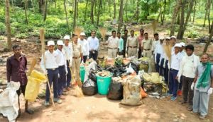  अंतर्राष्ट्रीय साक्षरता दिवस पर तुरतुरिया पर्यटन स्थल हुआ प्लास्टिक मुक्त धाम