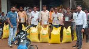  राजनांदगांव जिले  में खाद की उपलब्धता एवं भंडारण हेतु लगातार किए जा रहे कार्य