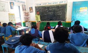  युक्तियुक्तकरण से शिक्षा में आई नई रोशनी: हायर सेकेंडरी पिरदा में अब हर विषयों की पढ़ाई