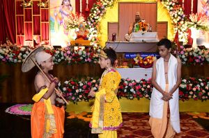  महाराष्‍ट्र मंडल में जारी भागवत कथा में झांकियों की भी जमकर चर्चा