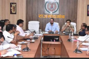 माँ बम्लेश्वरी मंदिर डोंगरगढ़ में दूर-दराज से पहुंचने वाले दर्शनार्थियों के लिए होनी चाहिए सुविधाजनक एवं चाक-चौबंद व्यवस्था : कलेक्टर