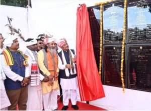  मुख्यमंत्री श्री साय ने नरहरपुर में किया 75.31 करोड़ रुपए के 11 निर्माण कार्यों का भूमिपूजन