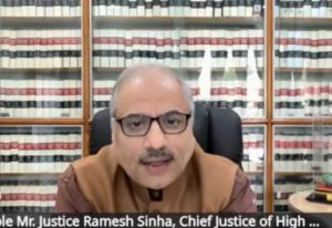 प्रत्येक मामले के पीछे एक मानवीय कहानी होती है संघर्ष की, आशा की, और न्यायपालिका में विश्वास की-मुख्य न्यायाधीश रमेश सिन्हा प्रत्येक मामले के पीछे एक मानवीय कहानी होती है संघर्ष की, आशा की, और न्यायपालिका में विश्वास की-मुख्य न्यायाधीश रमेश सिन्हा