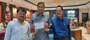 निगम ने गैदगी फैलाने वालो पर की चालानी कार्यवाही निगम ने गैदगी फैलाने वालो पर की चालानी कार्यवाही