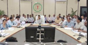  प्रधानमंत्री आवास योजना-ग्रामीण की प्रगति को लेकर जिला पंचायत महासमुंद में समीक्षा बैठक