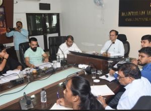  कलेक्टर ने टीएल बैठक में की शासकीय योजनाओं की समीक्षा