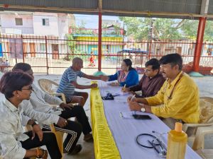 राष्ट्रीय आयुर्वेद दिवस के पूर्व आयुष स्वास्थ्य शिविर राष्ट्रीय आयुर्वेद दिवस के पूर्व आयुष स्वास्थ्य शिविर