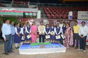 प्रोजेक्ट छाँव&rsquo; : अधिकारी-कर्मचारियों और उनके परिवारों के लिए व्यापक स्वास्थ्य एवं सेवा शिविर