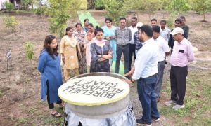  प्रमुख सचिव पंचायत एवं ग्रामीण विकास ने स्वच्छ भारत मिशन अंतर्गत किए जा रहे कार्यों का किया निरीक्षण