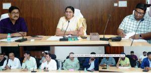 होटल एवं बार में कार्यरत कर्मचारियों का 10 दिन के भीतर पुलिस व्हेेरीफिकेशन कराने के निर्देश होटल एवं बार में कार्यरत कर्मचारियों का 10 दिन के भीतर पुलिस व्हेेरीफिकेशन कराने के निर्देश